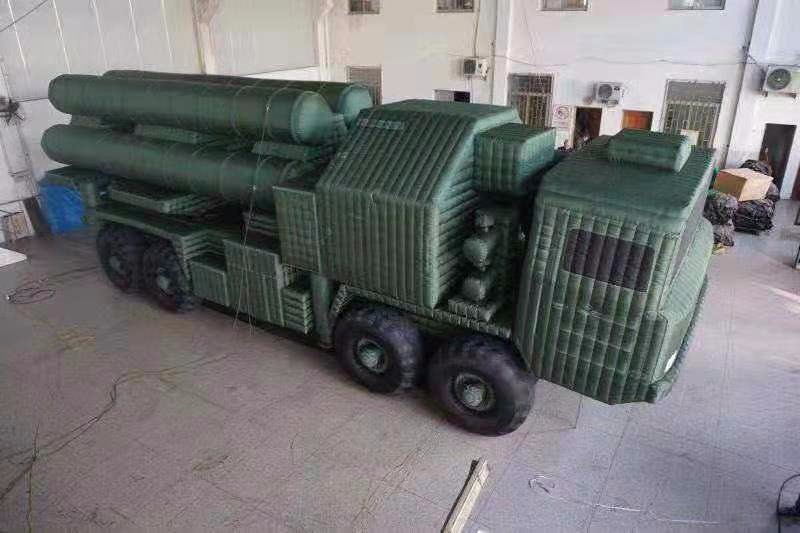 柳城军用小型导弹车